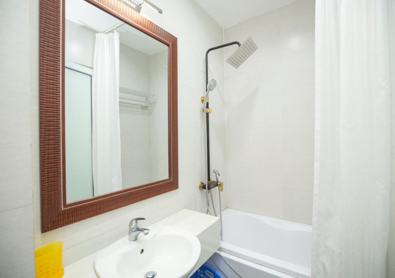 Sumitomo3- Luxury Apartment Hotel Near Lotte Ханой Экстерьер фото